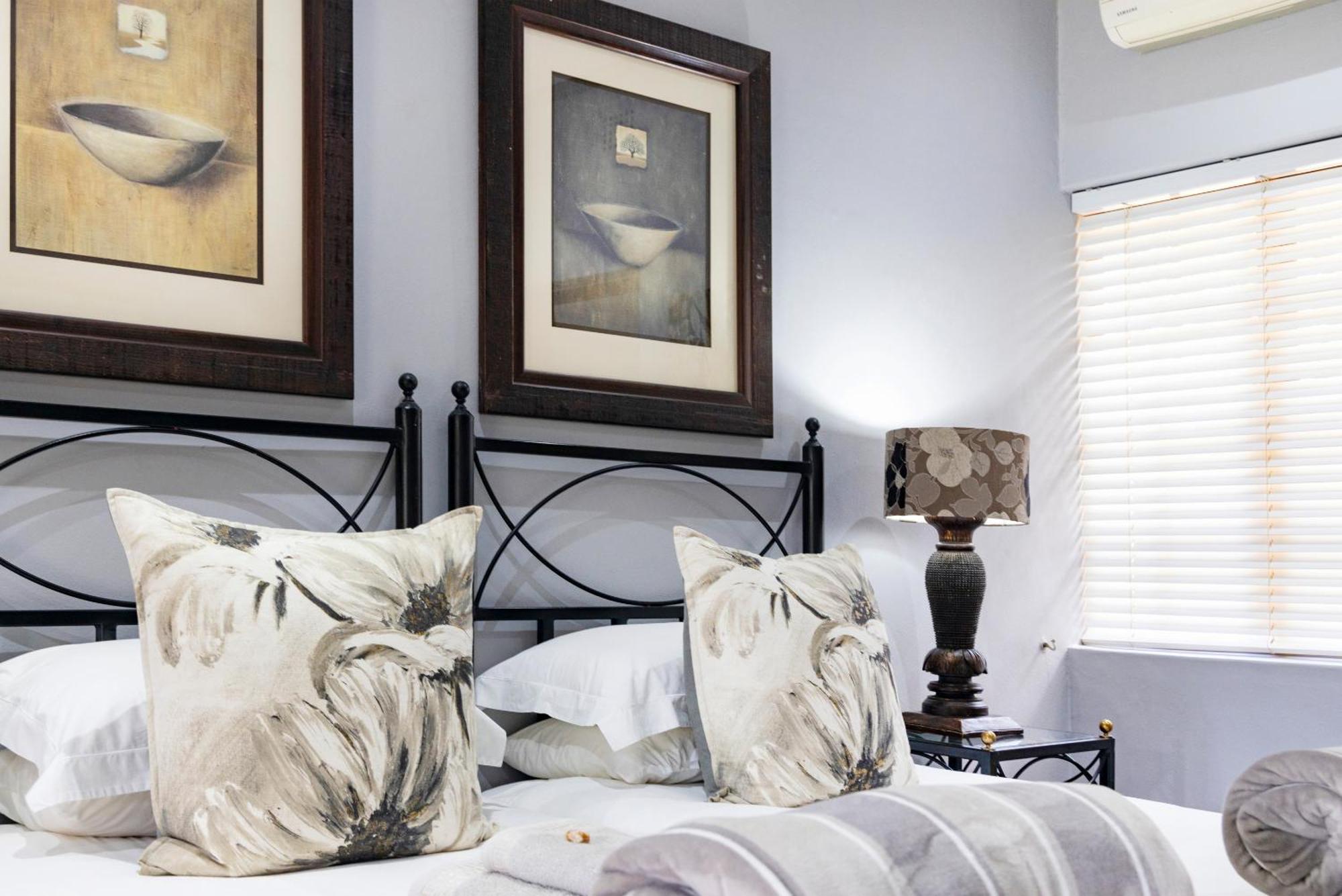 Thylitshia Villa Country Guest House オーツホーン エクステリア 写真